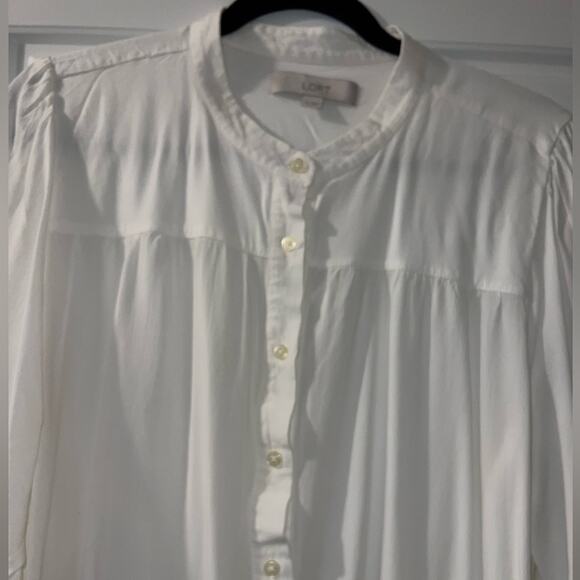 LOFT WHITE/CREAM COLORED EMBROIDERED LONG SLEEVED BUTTON DOWN BLOUSE SIZE XL - Picture 9 of 15